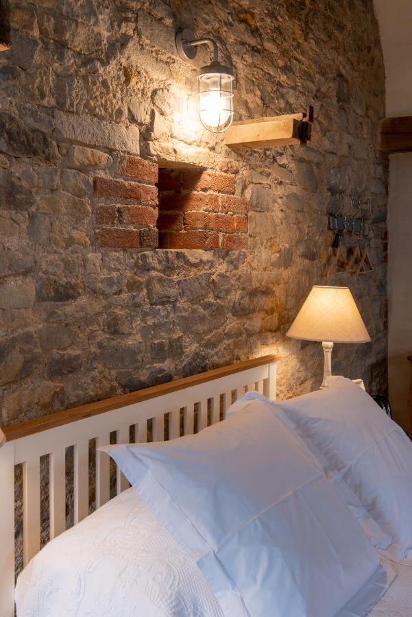 The Barn At Amberwell Bed and Breakfast Ditcheat Buitenkant foto