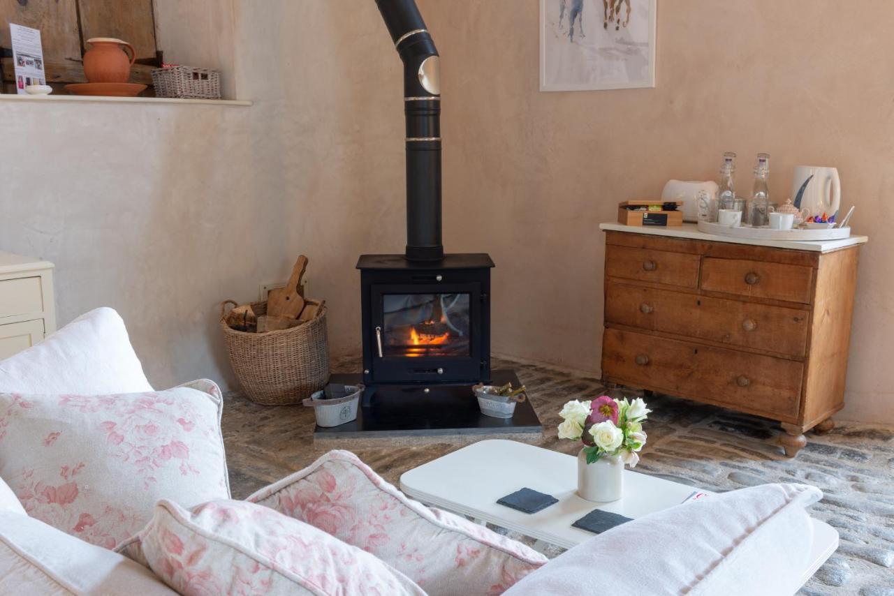 The Barn At Amberwell Bed and Breakfast Ditcheat Buitenkant foto