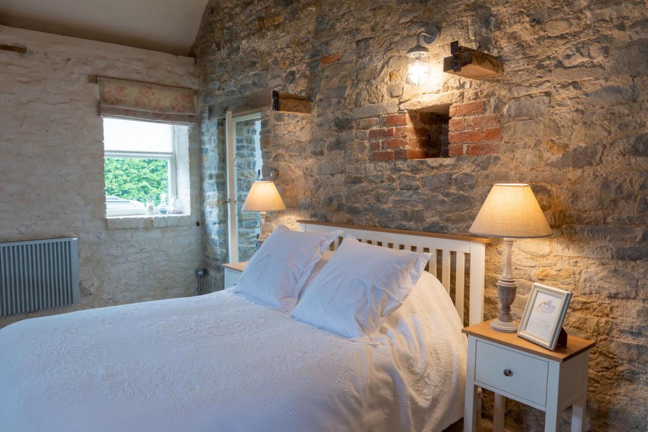 The Barn At Amberwell Bed and Breakfast Ditcheat Buitenkant foto